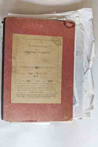 Oprava parní lokomotivy jednotlivé díly